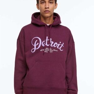 H&M Men’s Maroon Hoodie with Detroit Print
